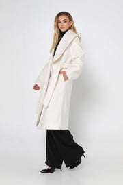 Madison The Label Tully Coat in Cream