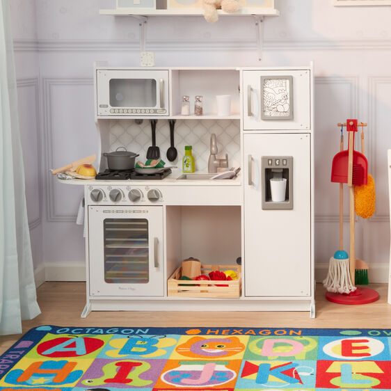 Melissa and Doug Wooden Chef's Kitchen Cloud White