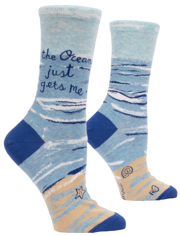 Blue Q - Women's Crew Socks The Ocean Just Gets Me