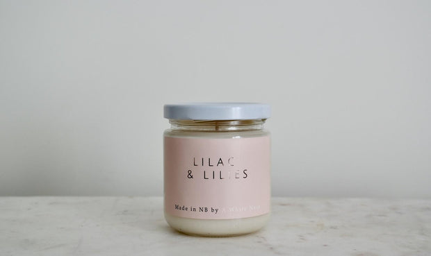 A White Nest - 8.5oz Lilac and Lillies Soy Candle