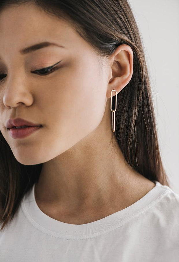 Lover's Tempo - Kindred Link Earrings Gold