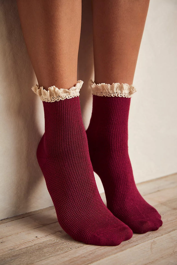 Free People - Beloved Waffle Knit Ankle Sock Merlot